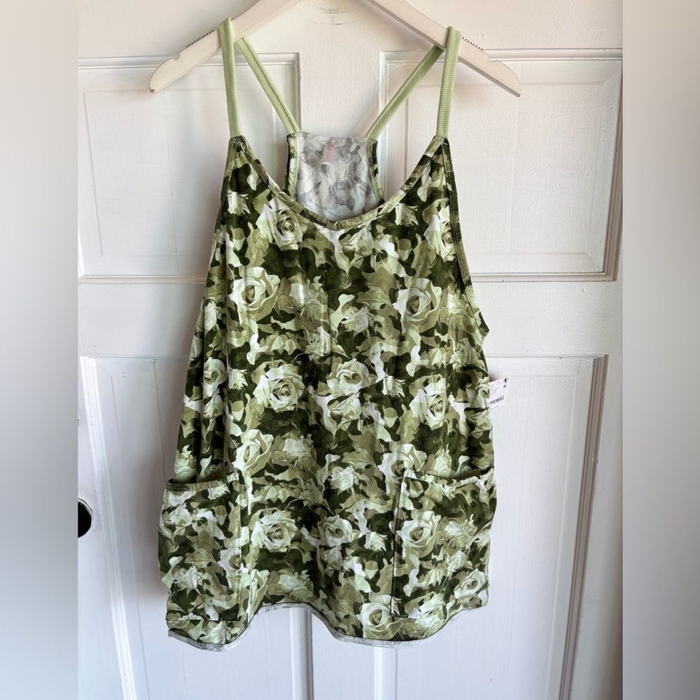 Nwt Free People hot shot mini dress green floral camo